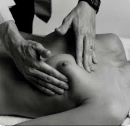 massage seins